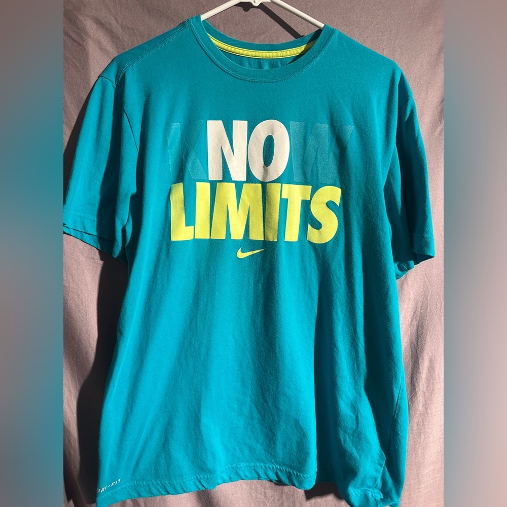 Nike Dri-FIT “No Limits” Graphic Tee Women’s XL Teal Yellow Athletic Shirt